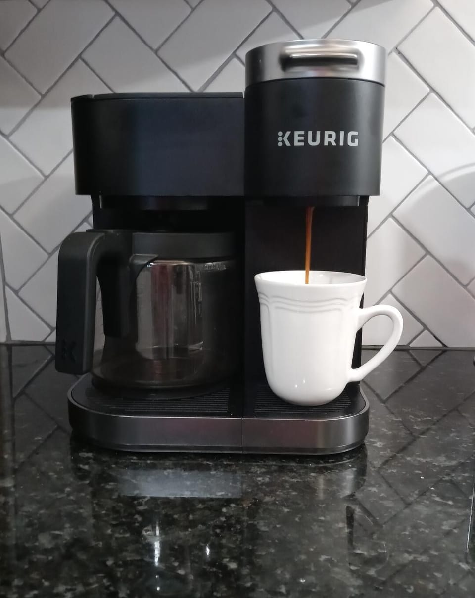 Single cup or a pot of coffie