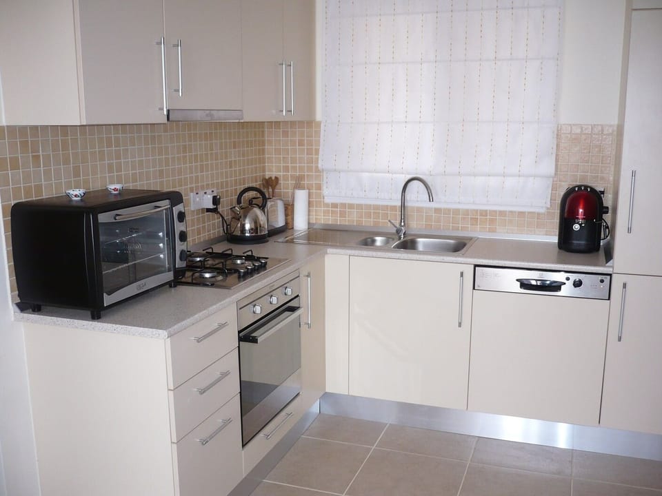  Fully equipped kitchen. All the comforts of home and more!