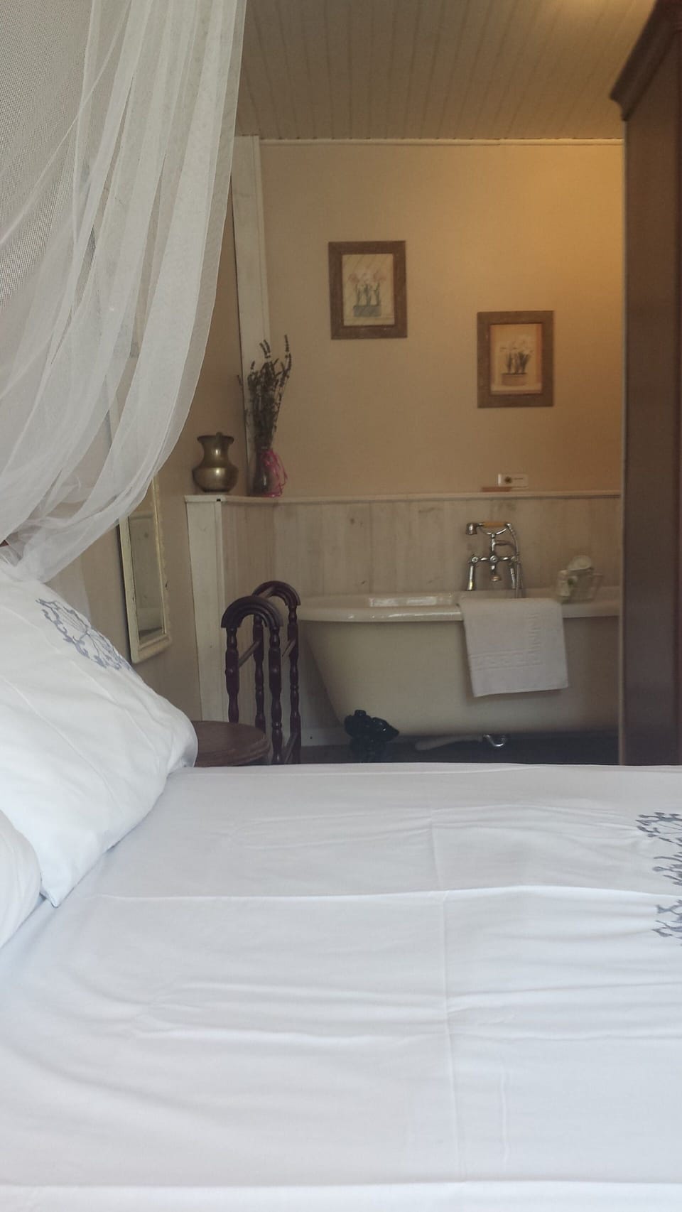 Double bedroom & open plan en-suite - loo & washbasin tucked away out of sight  