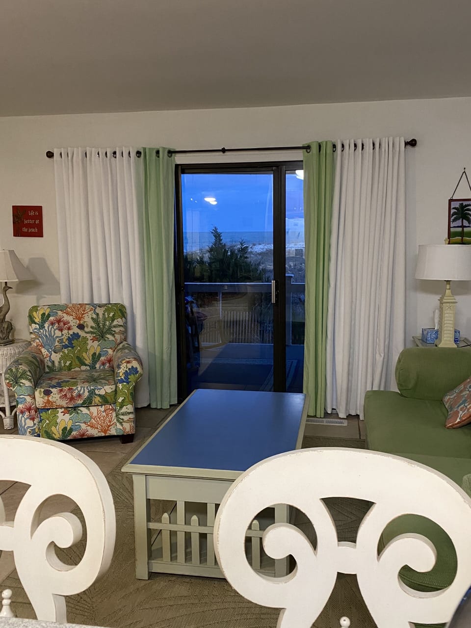 oceanfront slider