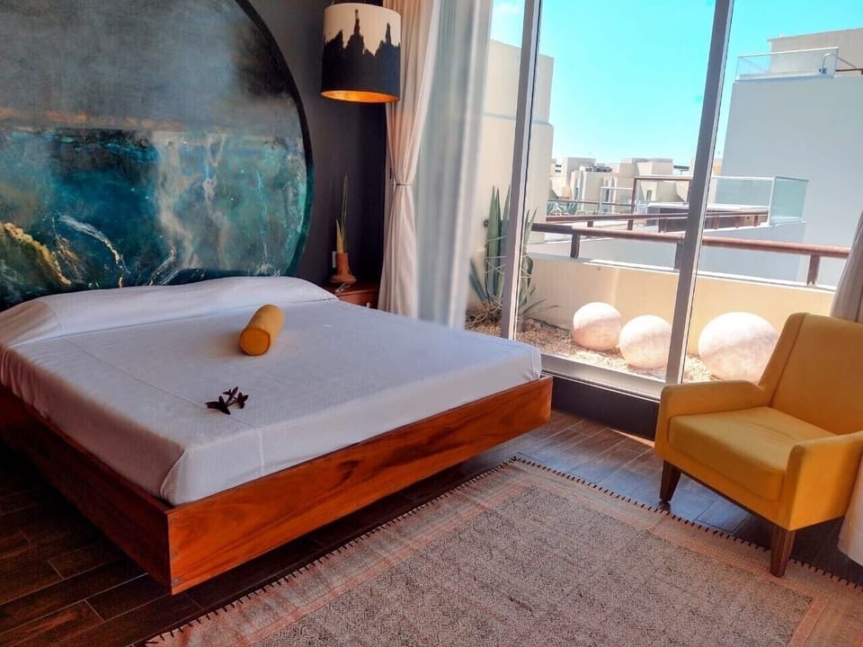 Rooftop Master Suite 