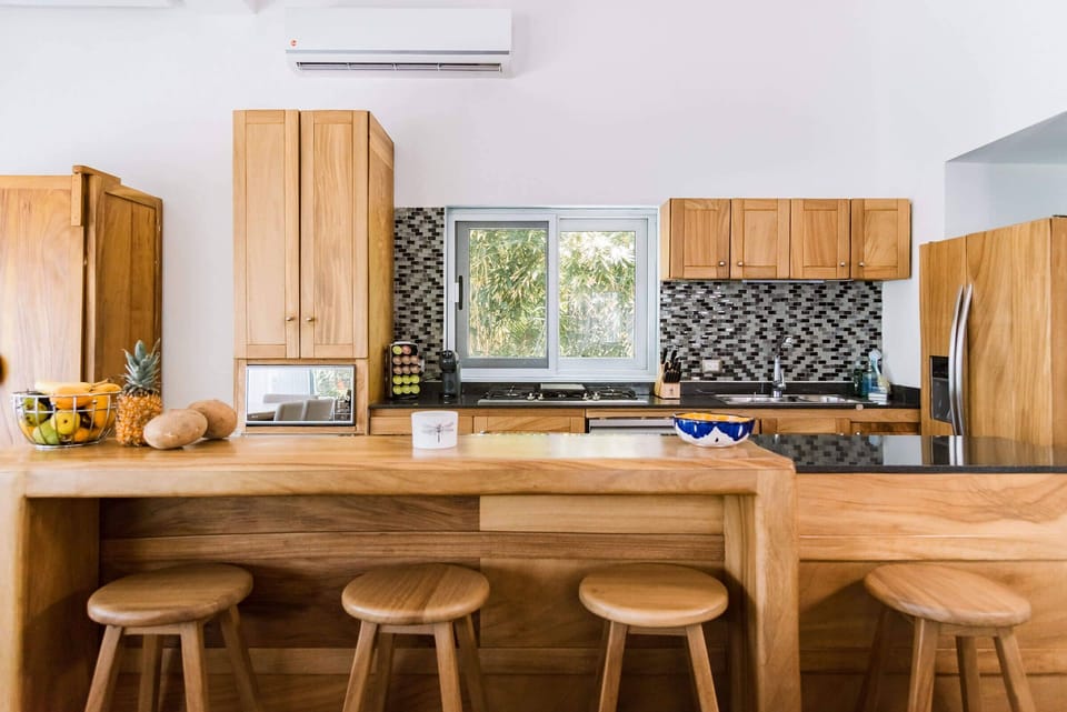 Main Area: Kitchen Area with Bar