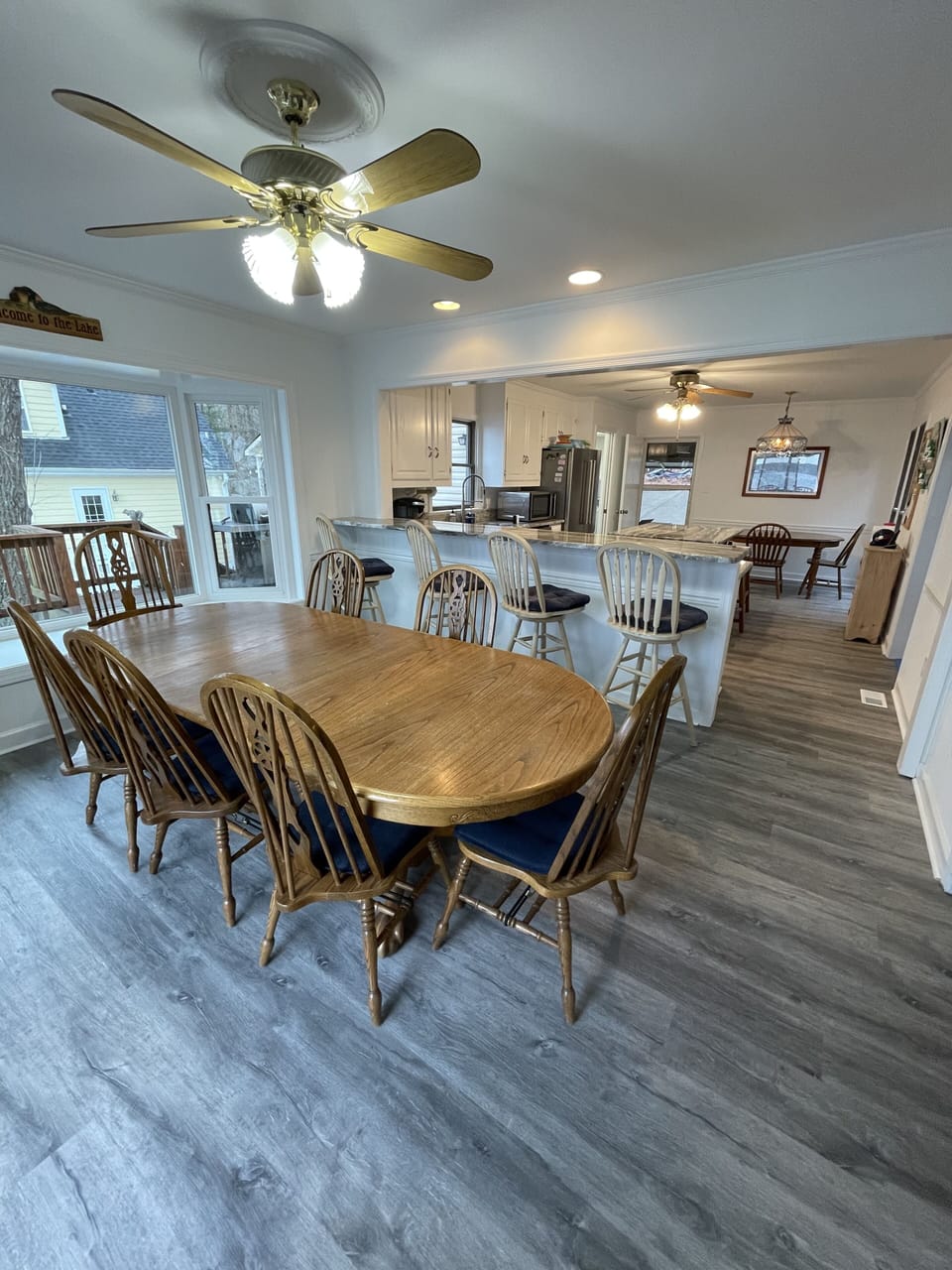 Expandable Dining Room Table