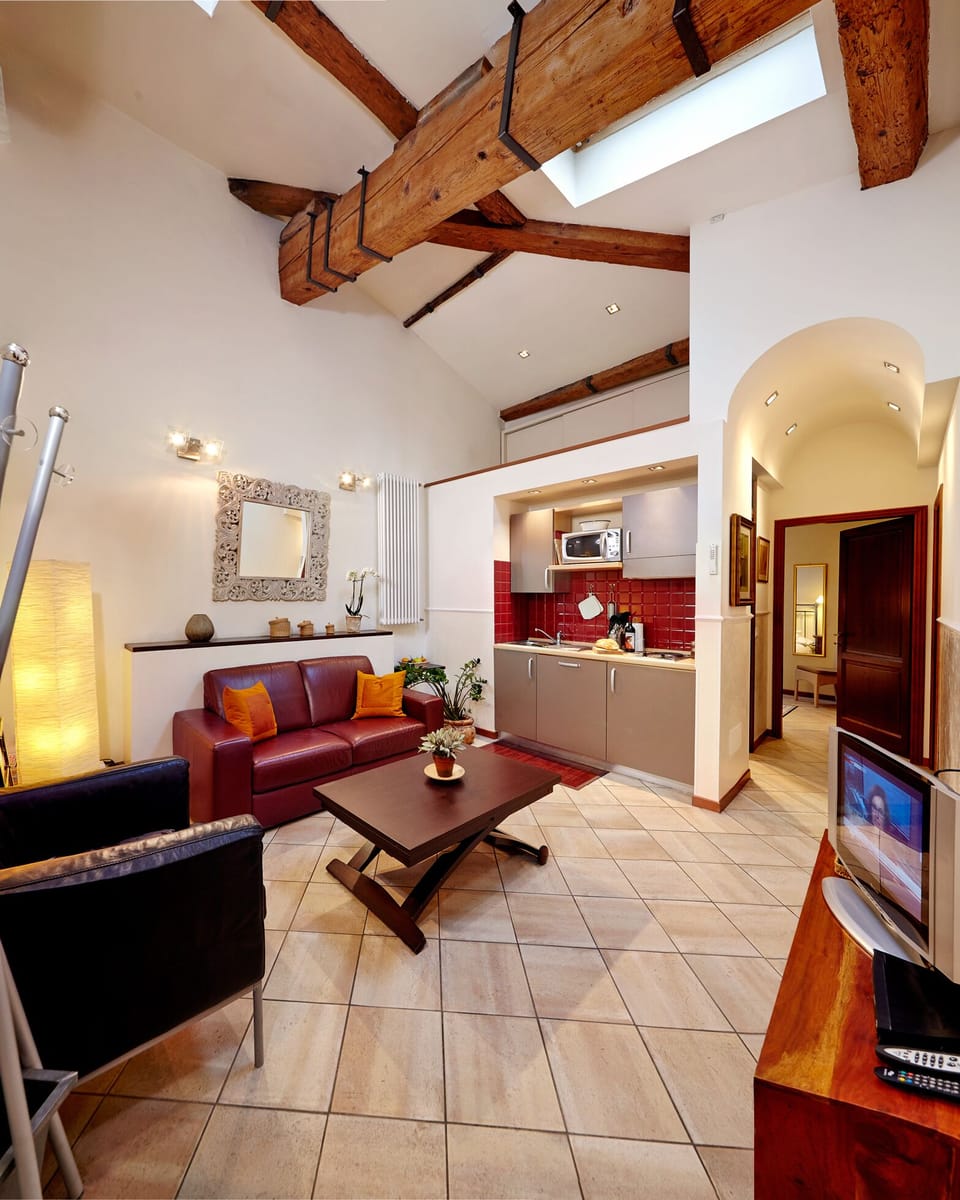 The Flora: Dining-living room