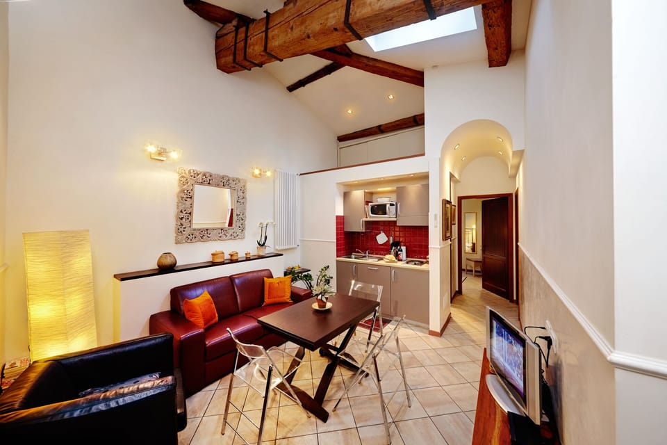 The Flora: Dining-living room