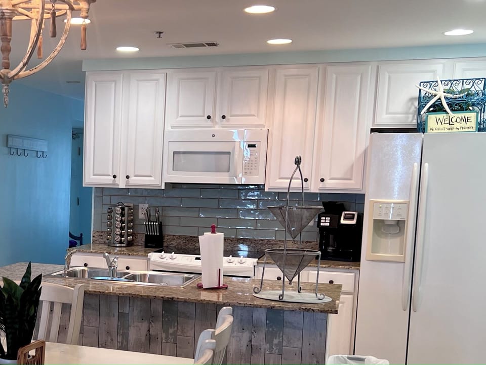 Updated Penthouse Kitchen