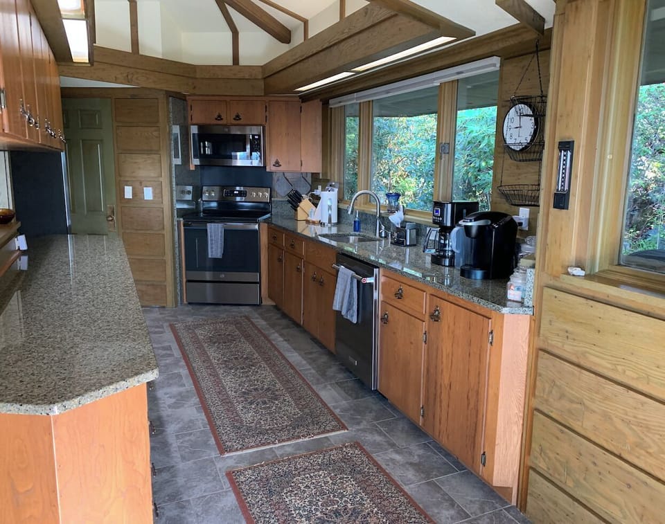 Kitchen - fully stocked with all cookware, dinnerware, appliances, coffee makers