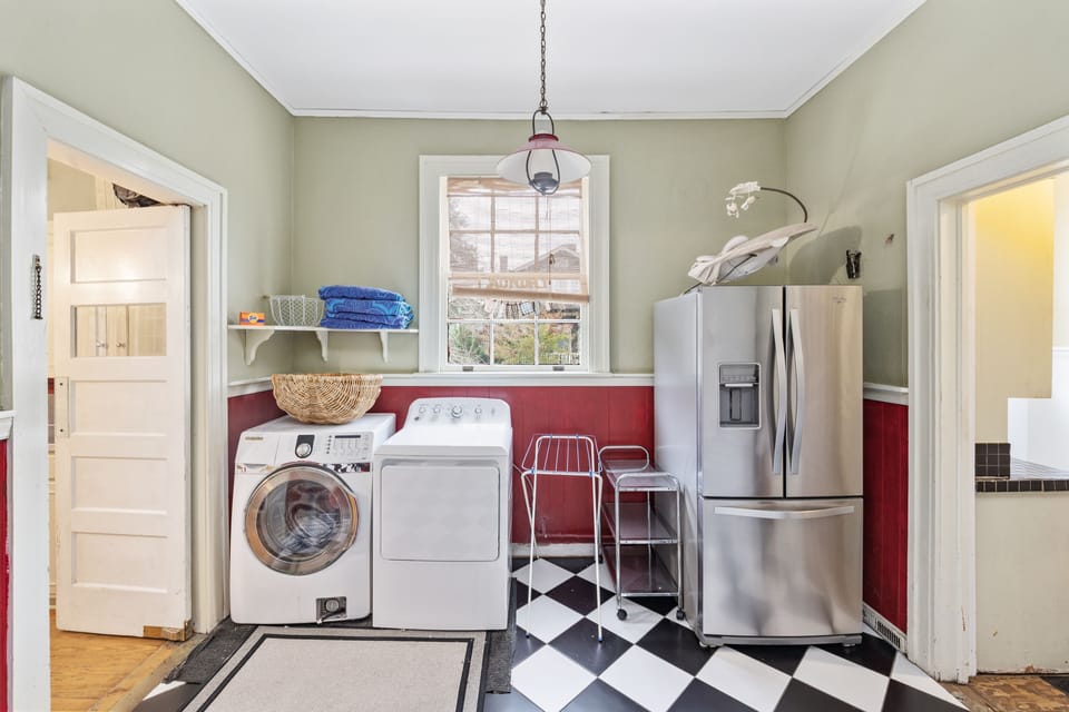 Laundry Room (attached to kitchen)