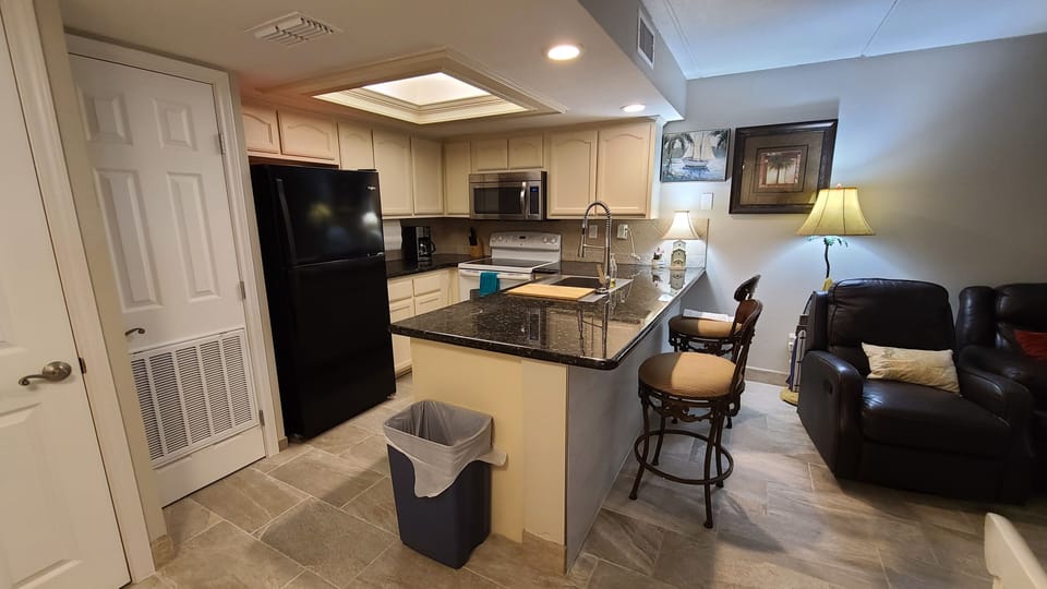 granite island new large sink, tile paint freshly cleaned humidifier 