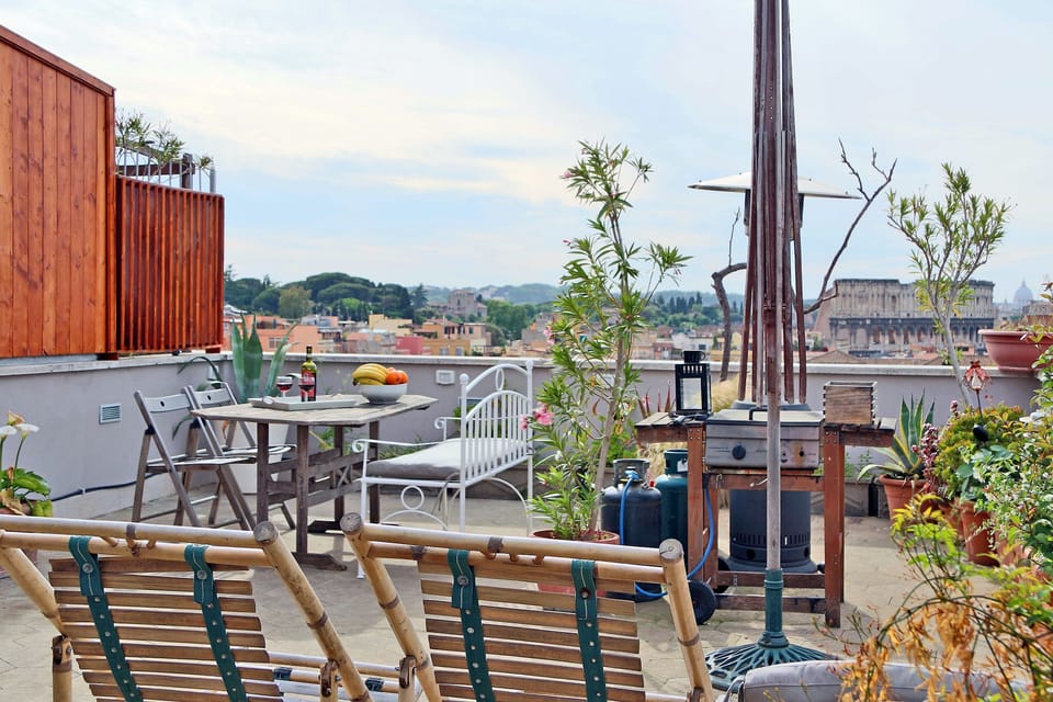 Rome Colosseum Roof Terrace apartment