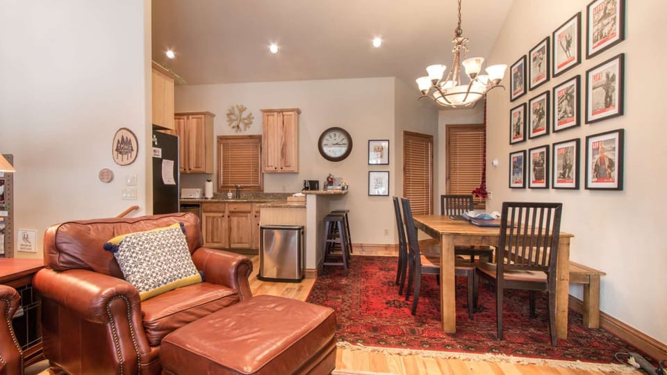 Kitchen/Dining