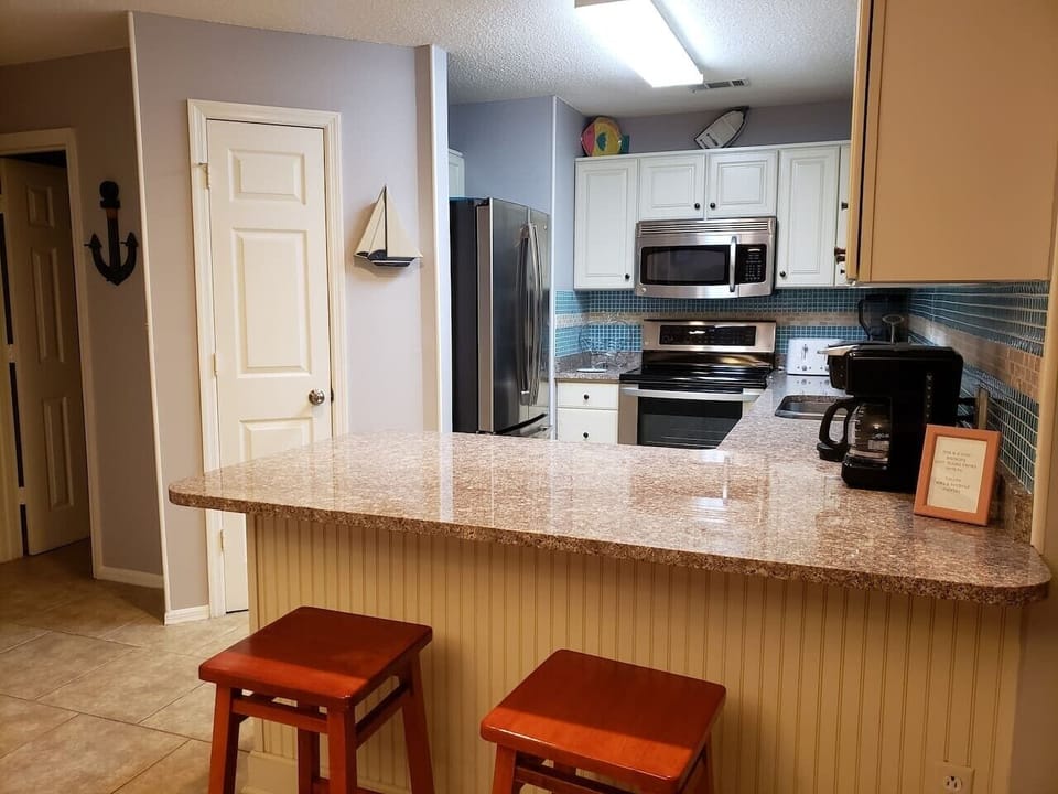 Full kitchen with everything you will need