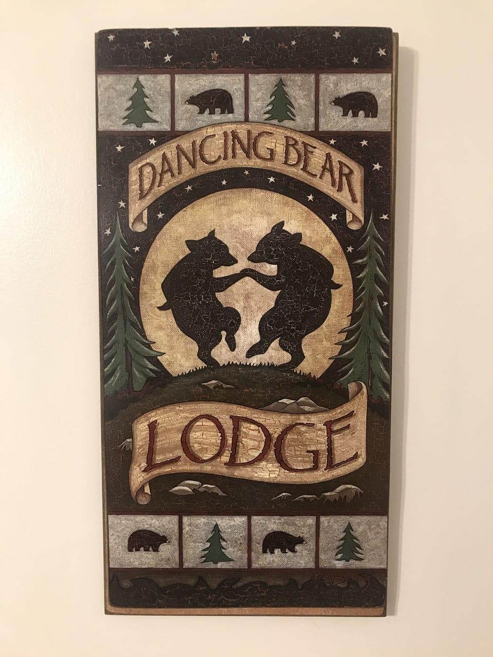 Dancing Bear Lodge!  The best location on Snowshoe Mountain!