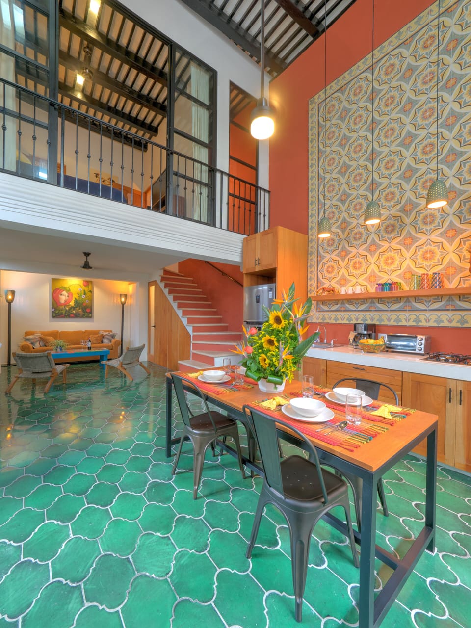 Casa Jirafa combines colonial charm with modern conveniences. 