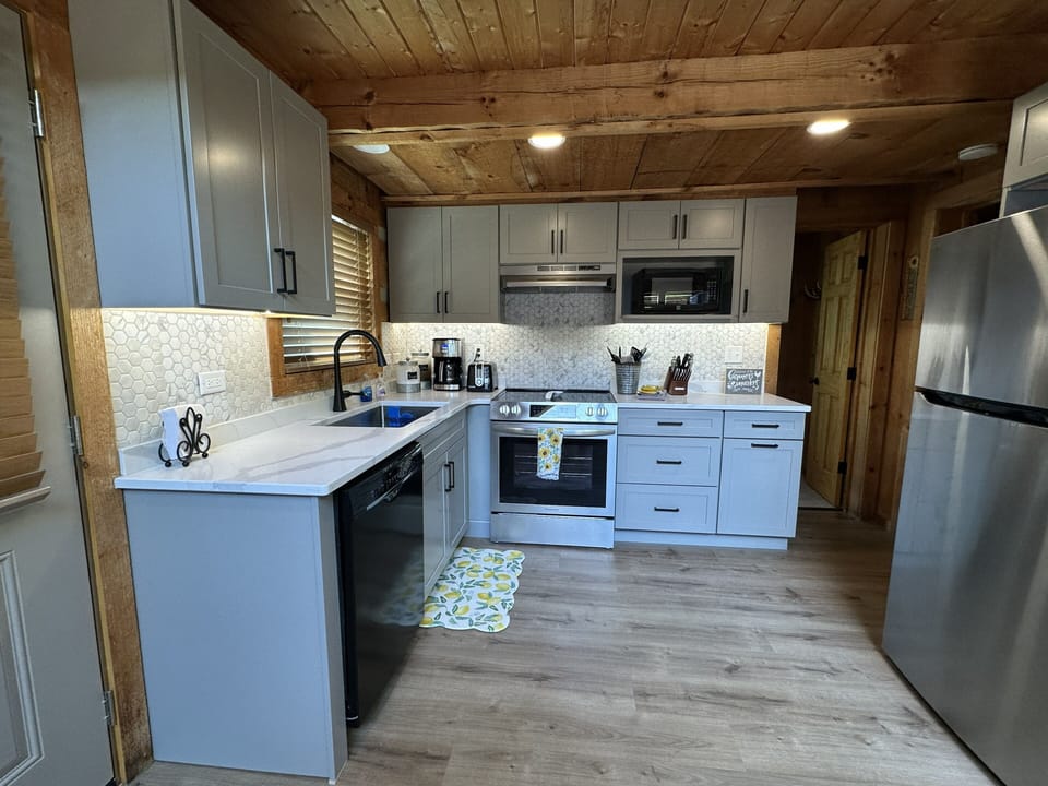 Brand new kitchen and accent lighting