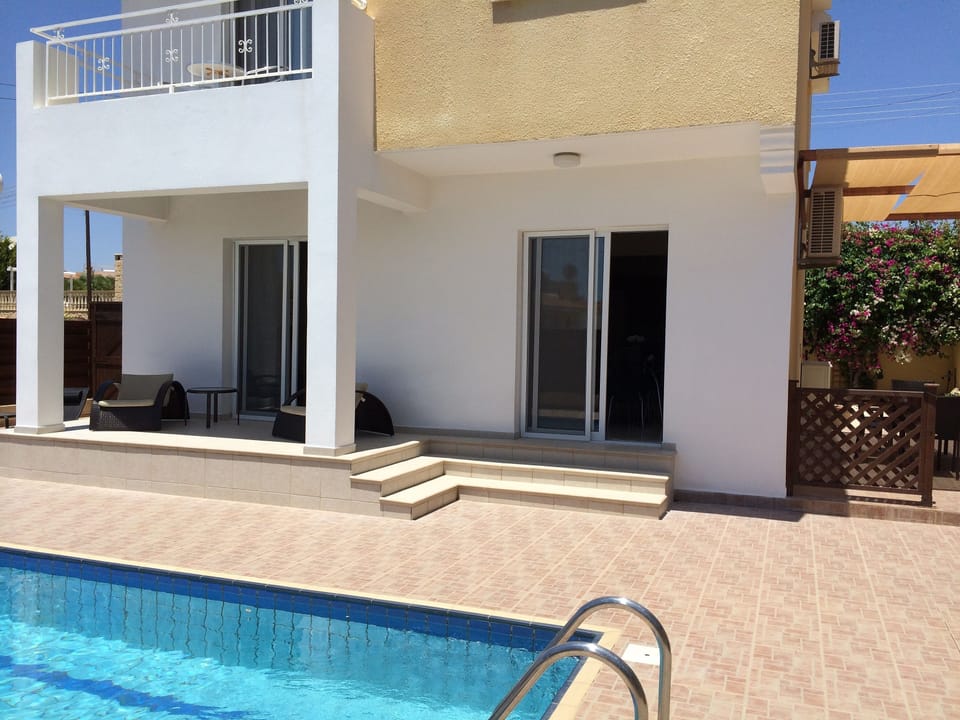 Rear villa view and pool