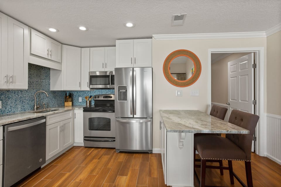 Brand New Kitchen!  The new floor plan makes cooking so easy.