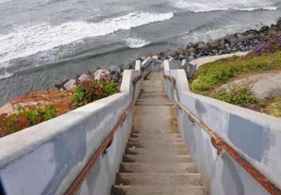 Walkway near the property to the ocean walk.