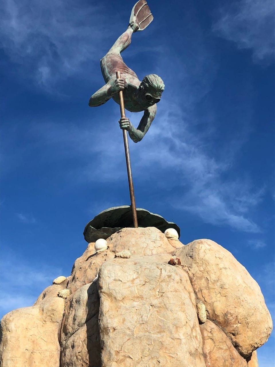 Bucerias is the place of the divers.  What a unique statue in the town square.