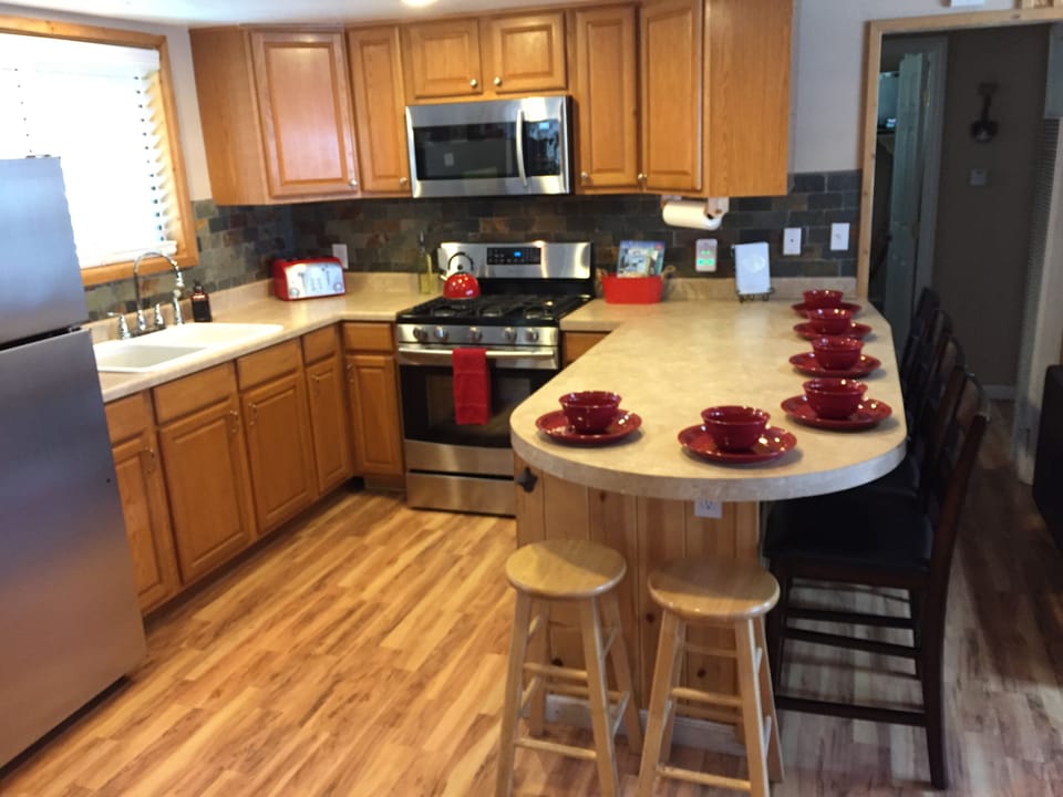 Fully Stocked Kitchen