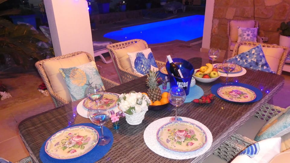 Covered terrace Apr 2021