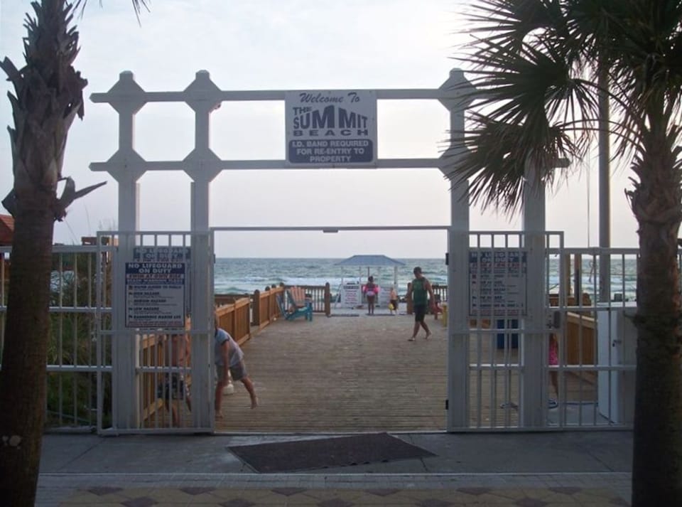 Boardwalk to beach