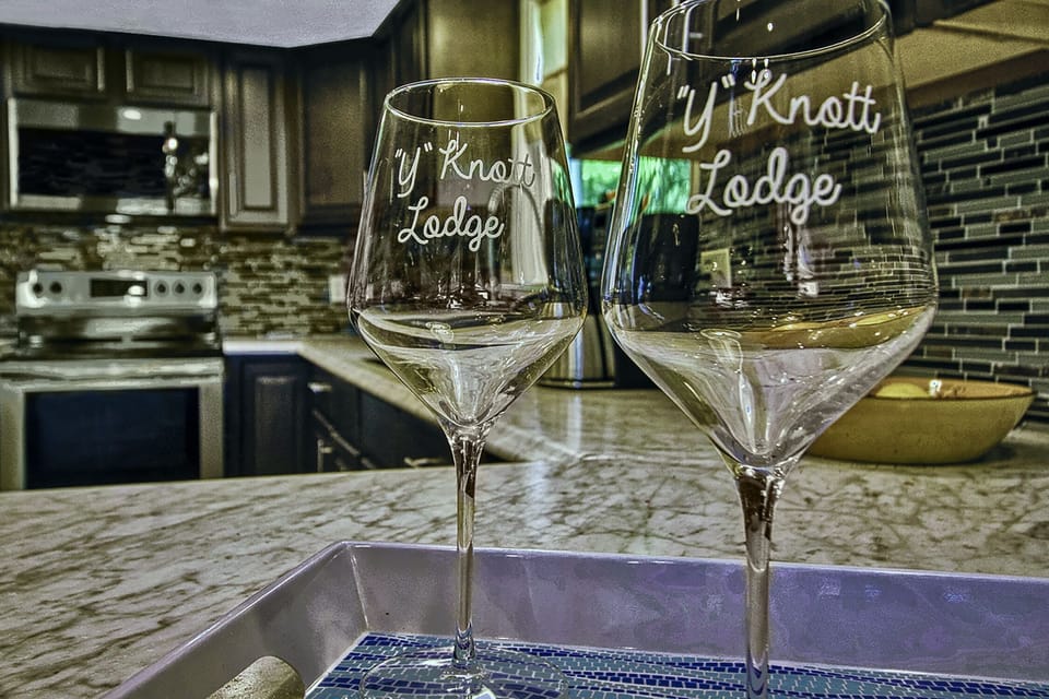 Laissez les bons temps rouler au Y-Knott Lodge!