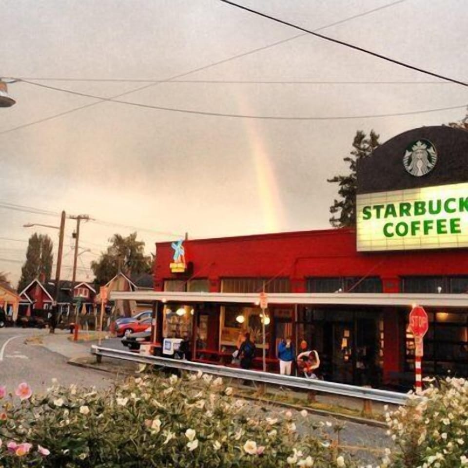Red Mill Burgers and Starbucks are nearby