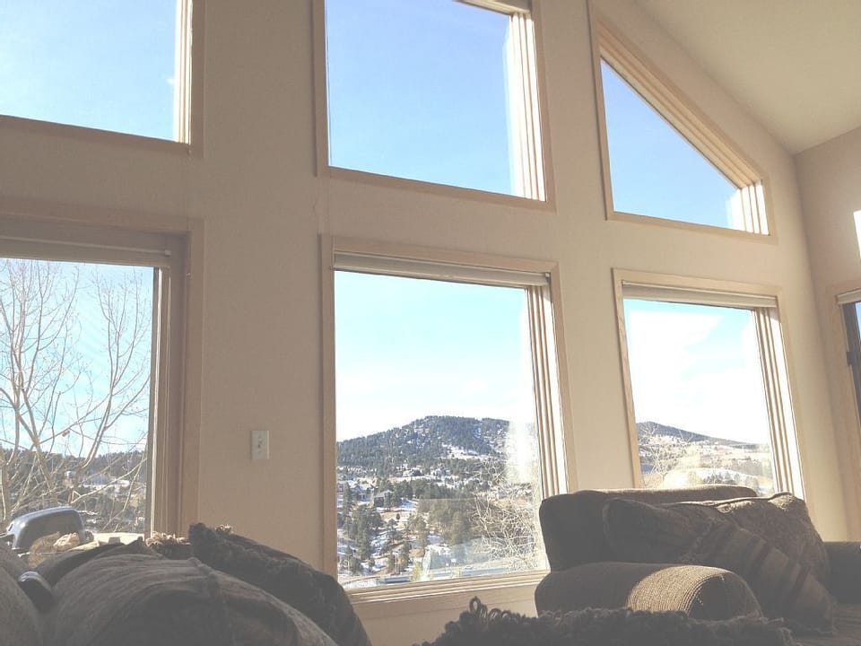 High Ceilings -Views within the house