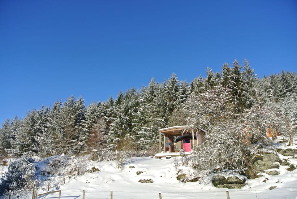 Greener Glamping Mountain Yurt North Wales - Sleeps 4 - Pet and Child Friendly Cabin in Wales
