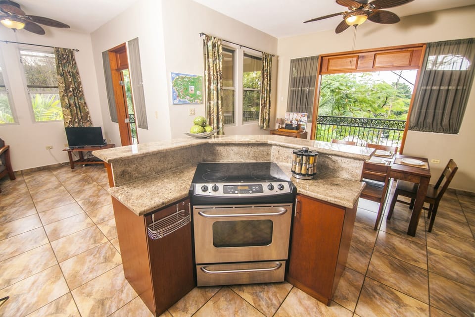 Open Kitchen