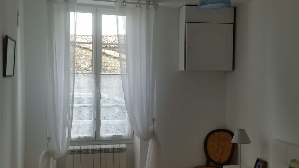 Double bedroom 2