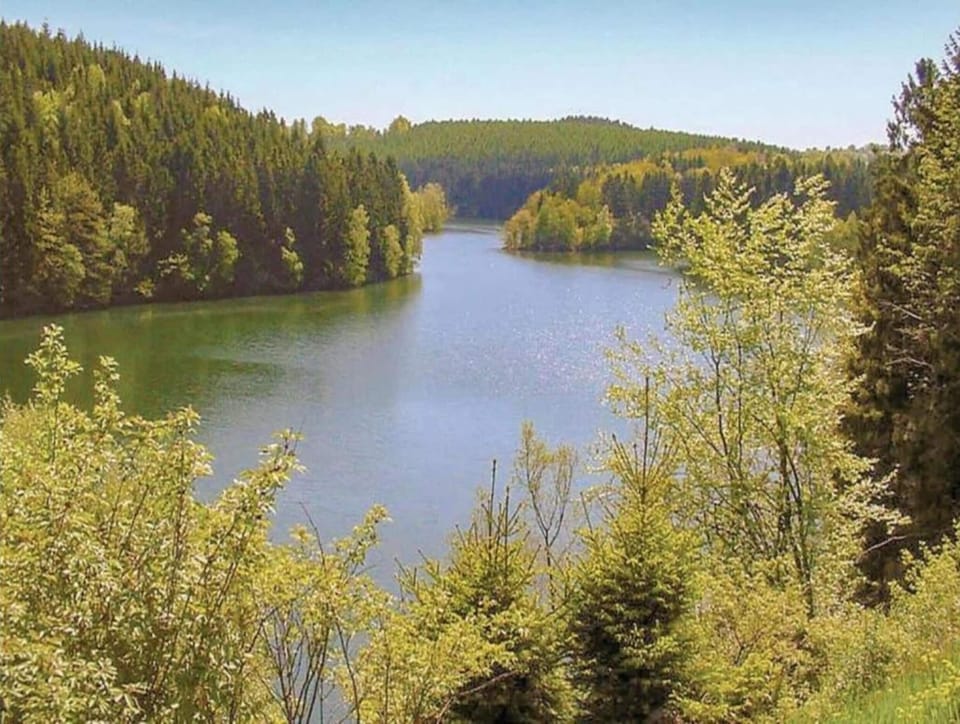 Surroundings [summer] (1-5 km)