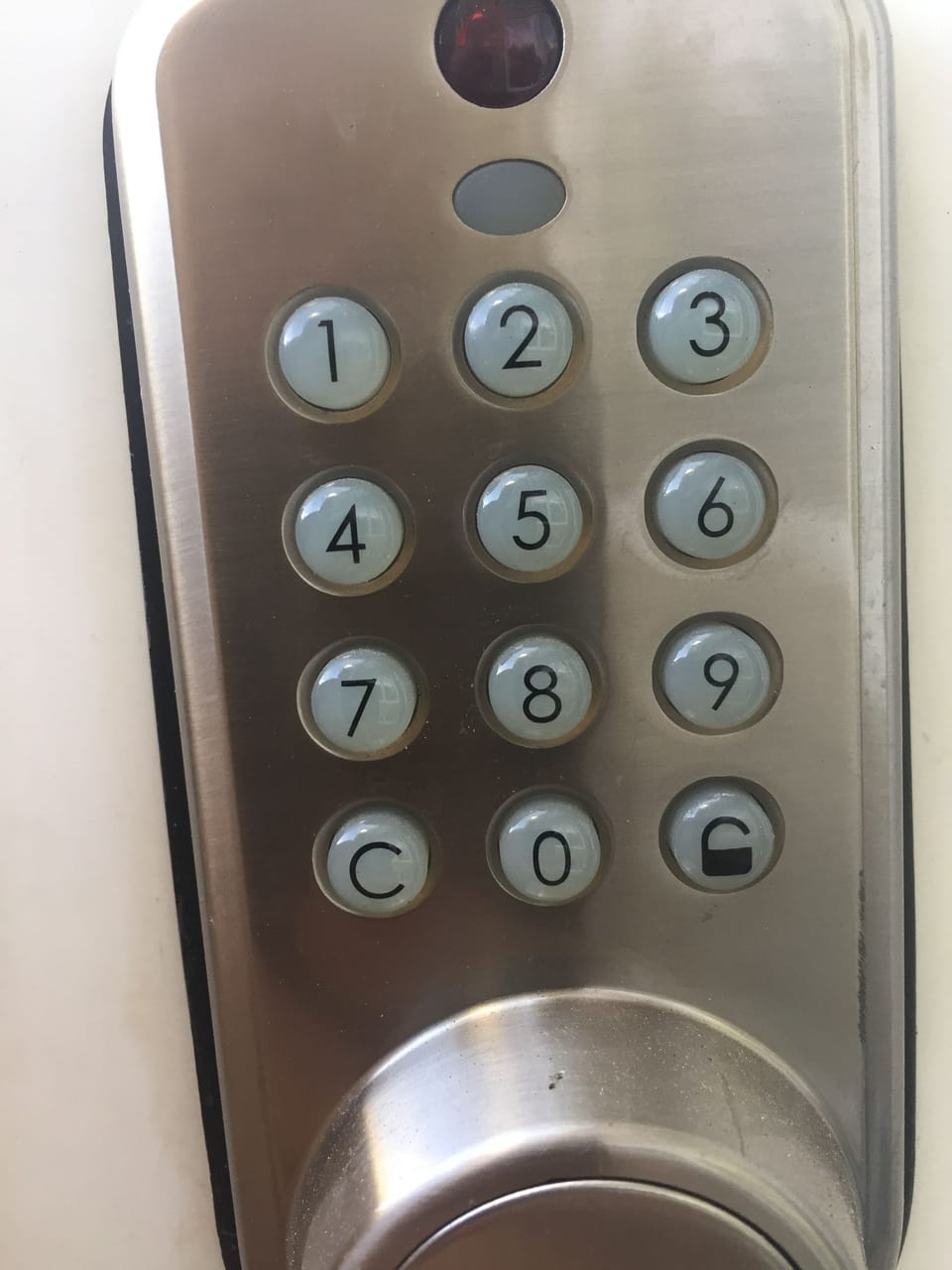 The entrance key pad