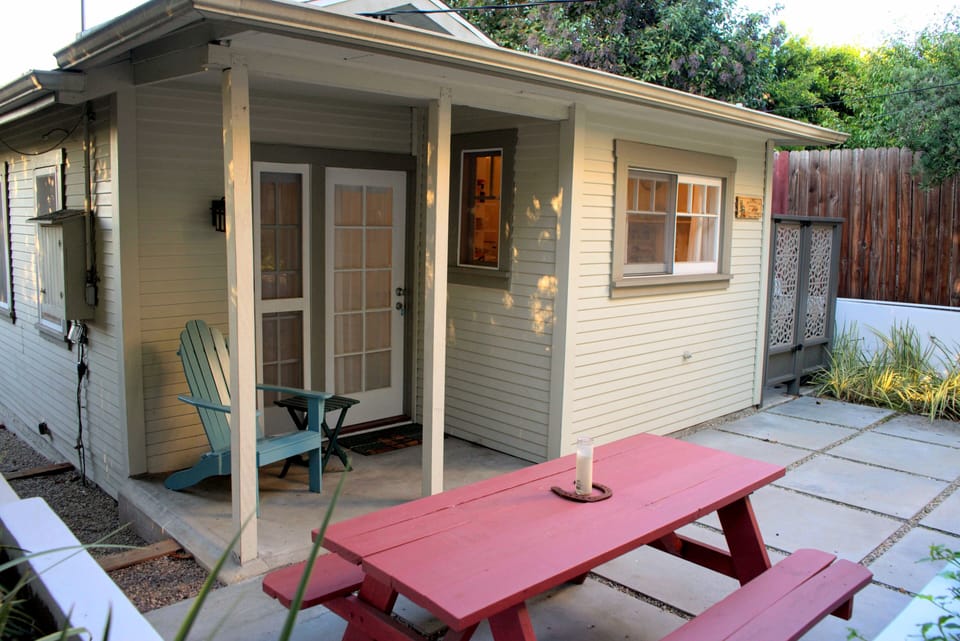 Alternate view of exterior.