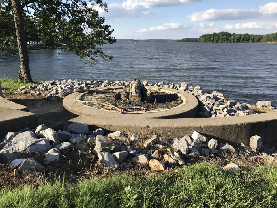 Great fire pit right outside, firewood at the office.