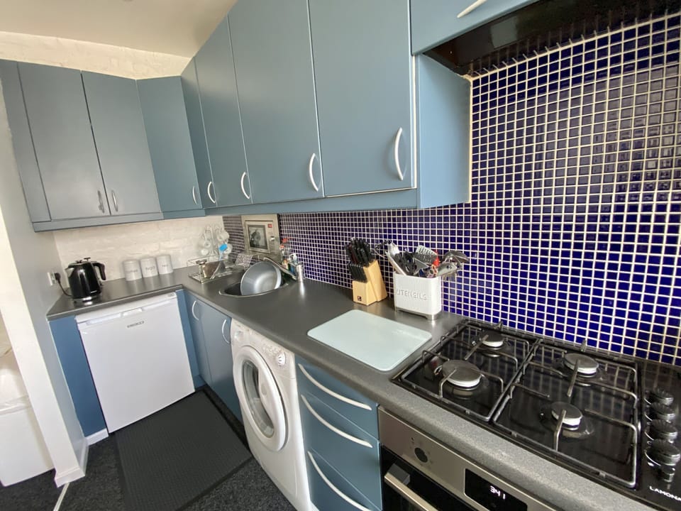 Fully Equipped Kitchen - Home from home…