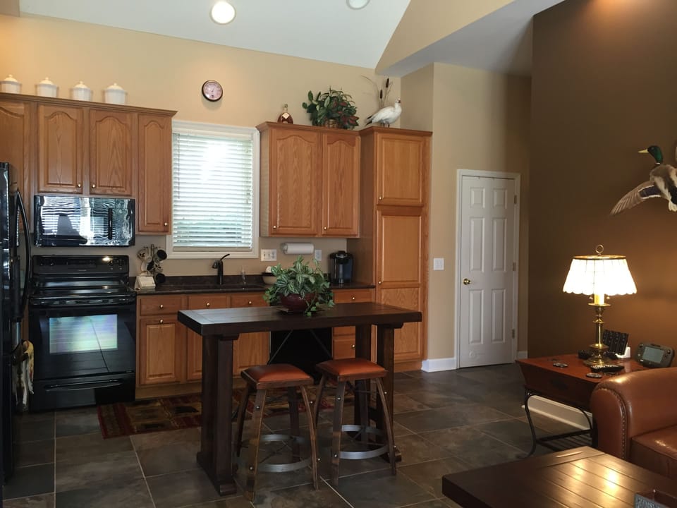 Kitchen with 20' ceilings