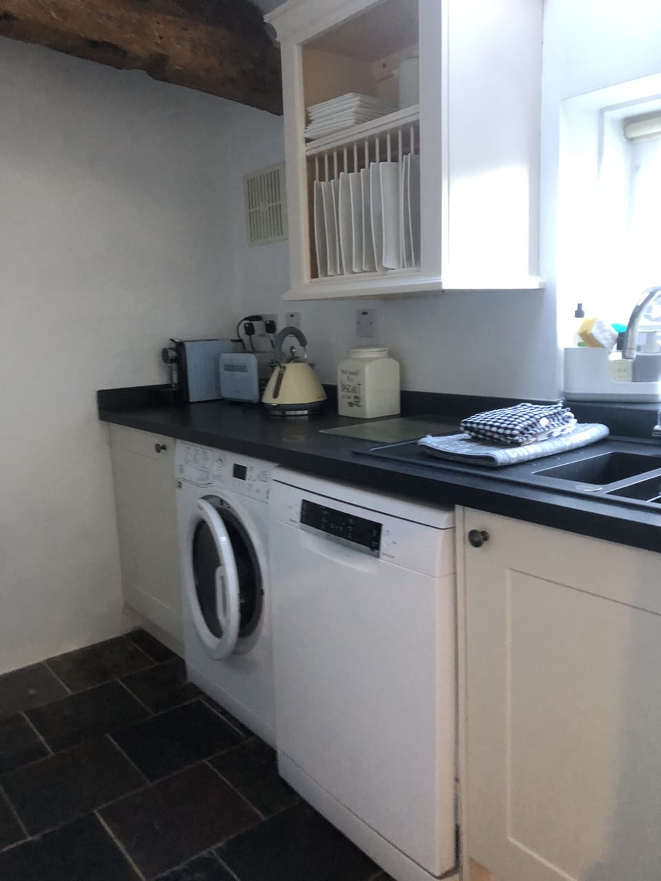 New galley utility room.