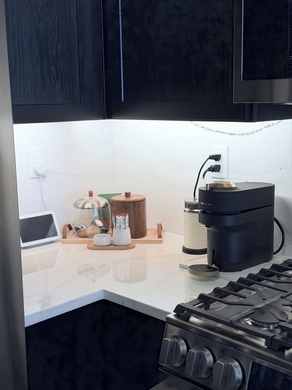 Coffee bar area - Nespresso Vurtuo Machine. Please bring pods.
