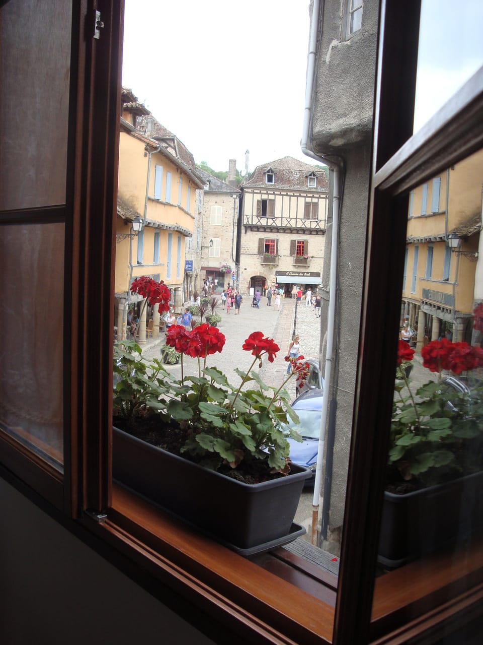 summer flower boxes and people watching :)