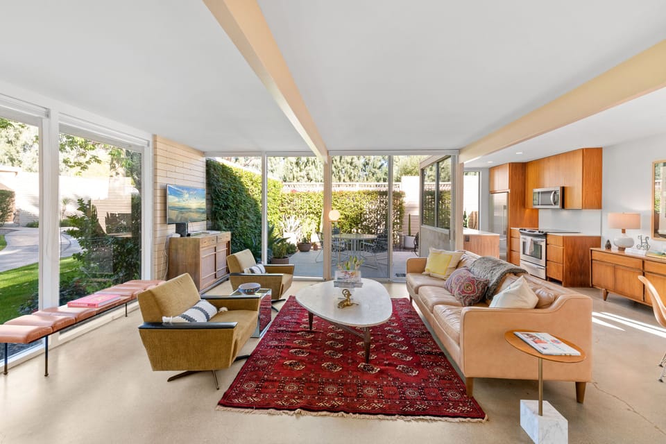 Living room + patio 