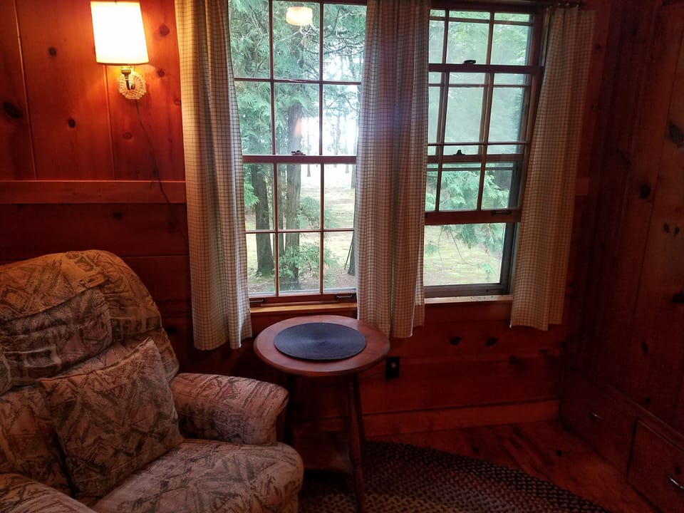 Master Lakeside Bedroom