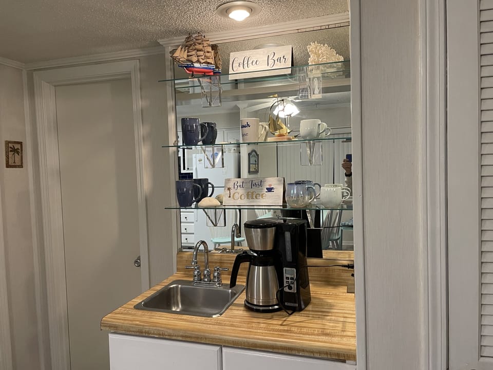 Coffee bar