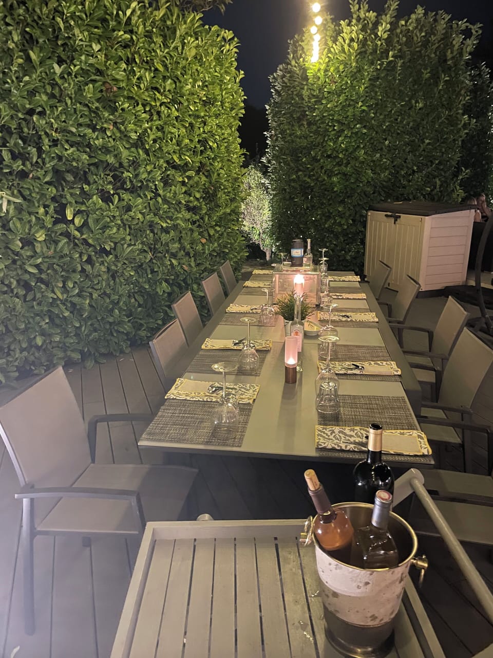 Outdoor dining