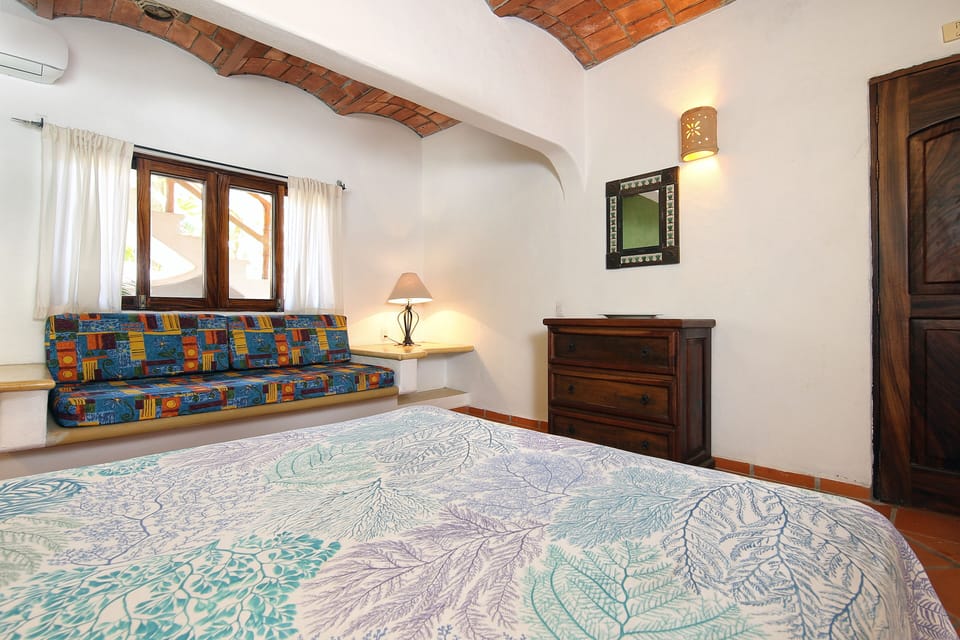 Front bedroom