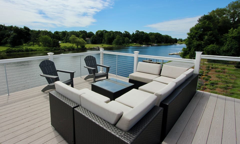 Lounge seating overlooking the ocean cove.
