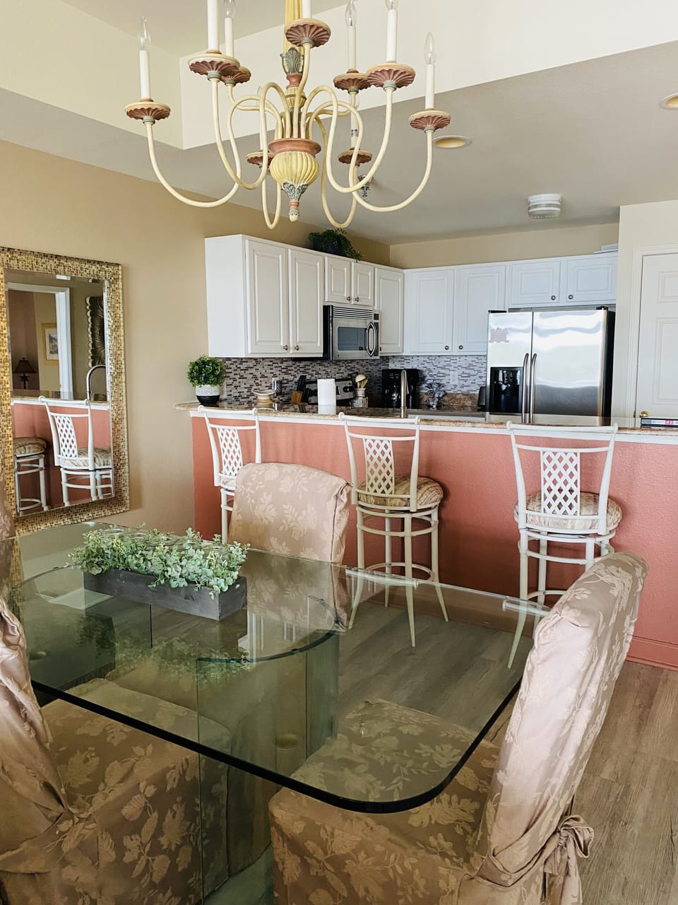 Dining table and bar, plenty of seating 