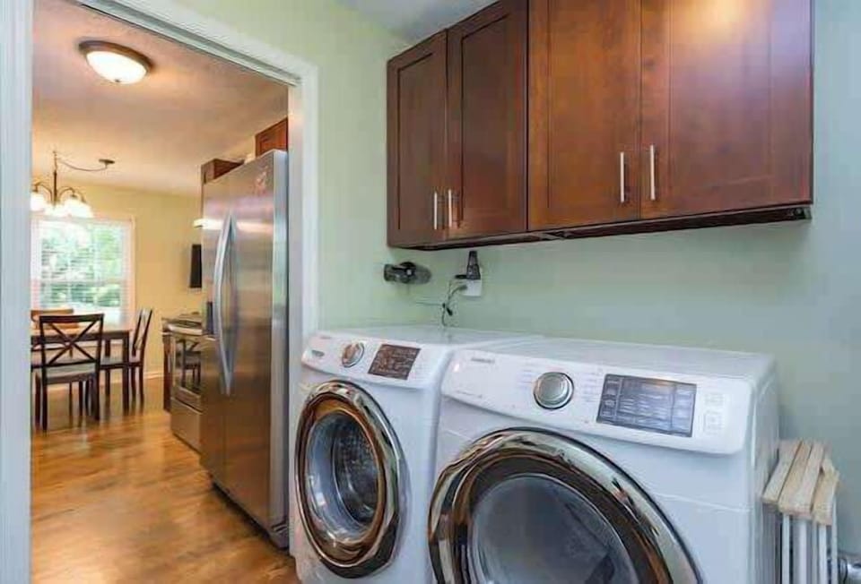 Full Capacity Washer/Dryer