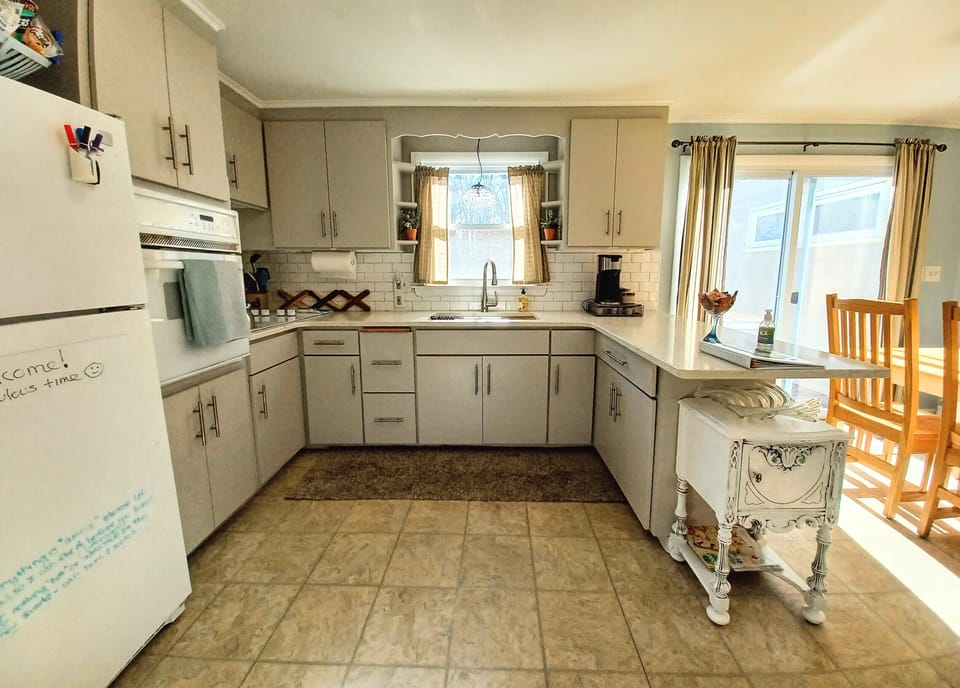 kitchen with 6  new slide out drawers